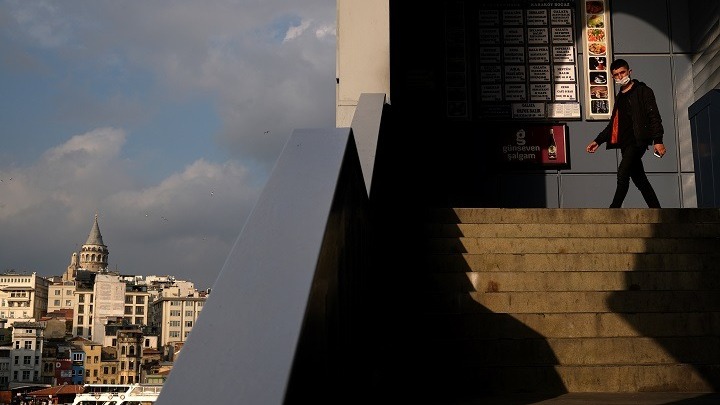 Τουρκία-Covid-19: Στα επίπεδα Απριλίου οι θάνατοι και τα κρούσματα