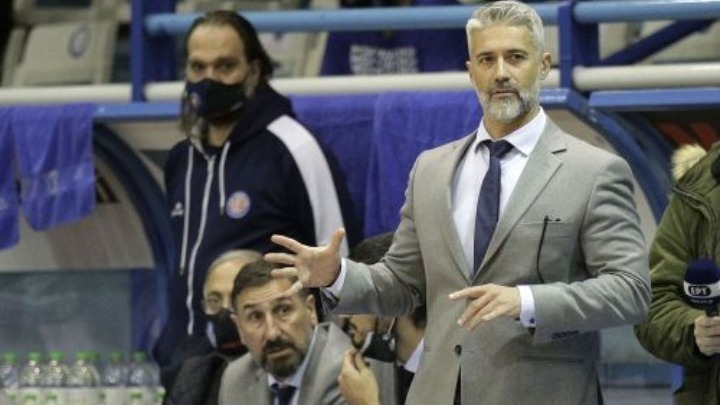 Επίσημο το διαζύγιο με Ζιάγκο