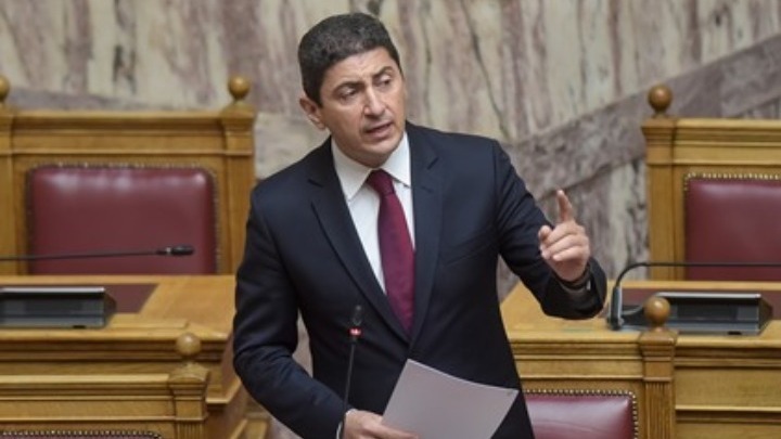 Αυγενακής: «Ψηφίστηκε η διάταξη για κλιμακωτή φορολογία κερδών από τυχερά παίγνια»