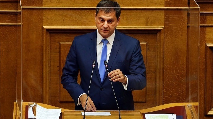 Χ. Θεοχάρης: Το 2021, η Ελλάδα ξανασυστήνεται στην Παγκόσμια Κοινότητα – Αντιπαράθεση με αντιπολίτευση για τα υγειονομικά πρωτόκολλα