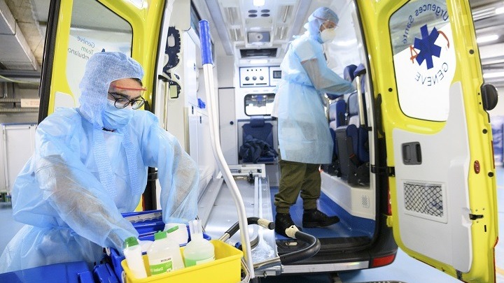 • 281 κρούσματα στην Περιφέρεια Αττικής                 • 270 κρούσματα στην Π.Ε. Θεσσαλονίκης