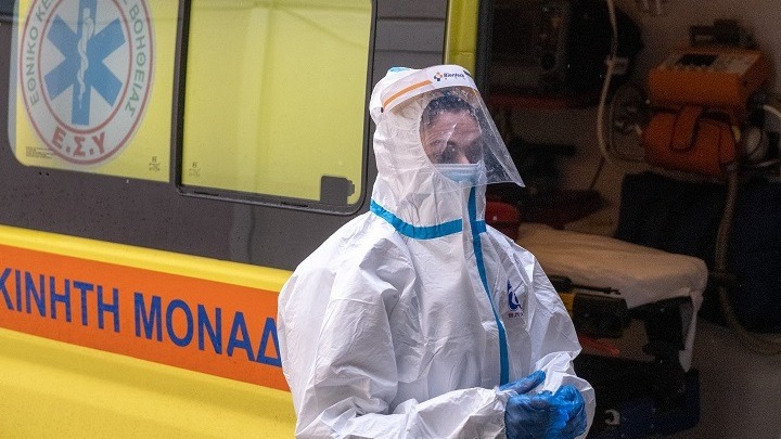 Κορονοϊός-Ελλάδα: 1.251 νέα κρούσματα, 600 διασωληνωμένοι, 89 νεκροί