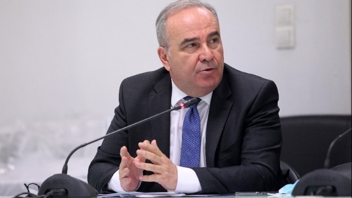 Παπαθανάσης: «Βάζουμε γερά θεμέλια, δίνουμε σάρκα και οστά στις μεταρρυθμίσεις που δεσμευτήκαμε»