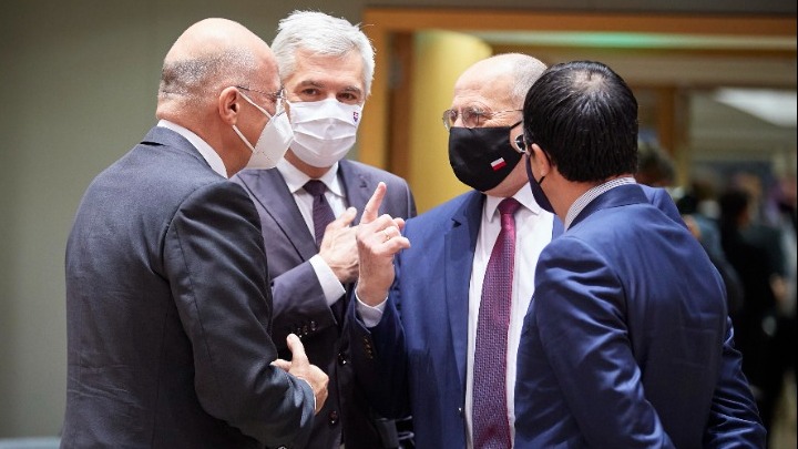 Νίκος Δένδιας: “Κατέστη σαφές ότι θα πρέπει να υπάρχει αντίδραση απέναντι στην Τουρκία”