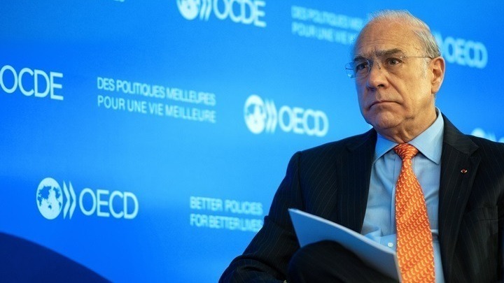 Ο Άνχελ Γκουρία καλεί τις βιομηχανικές χώρες να μην συμπεριφερθούν εγωιστικά στο θέμα του εμβολίου