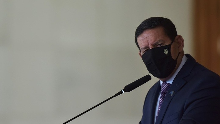 Ο αντιπρόεδρος της Βραζιλίας προσβλήθηκε από τον νέο κορονοϊό