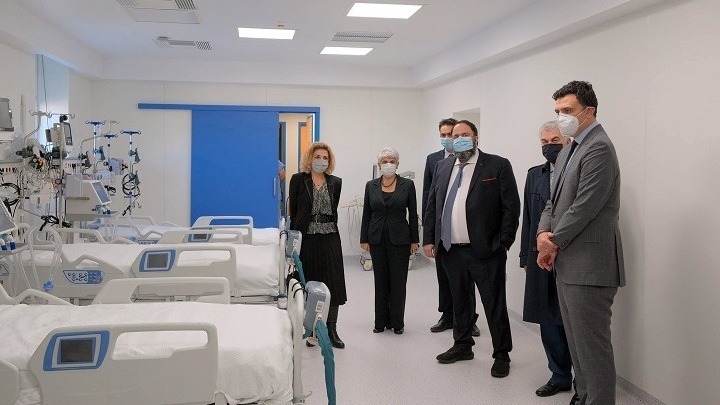 Ο υπουργός Υγείας εγκαινίασε 12 νέες κλίνες ΜΕΘ στο Νοσοκομείο Νίκαιας