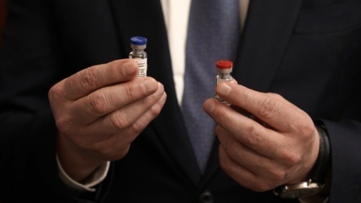 Προειδοποίηση ΕΟΦ για απόπειρες πώλησης ψευδεπίγραφων εμβολίων για την COVID-19