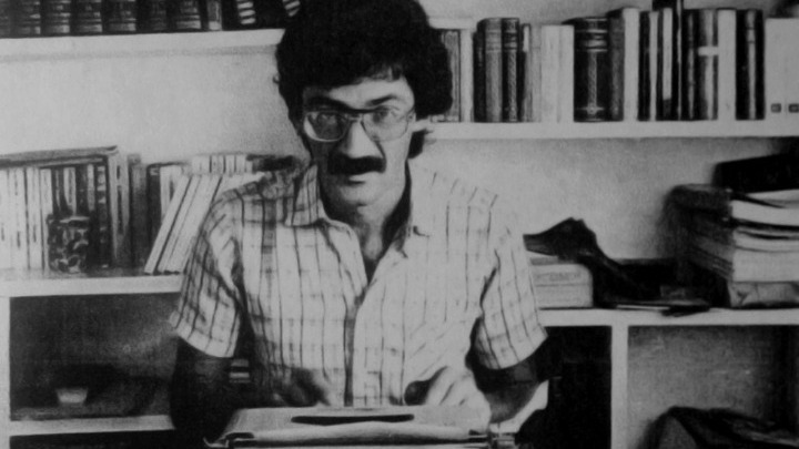 «Σκοτεινό Νερό» του Νικόλα Πουλιέζε: περιμένοντας ν’ αλλάξει η ζωή μας
