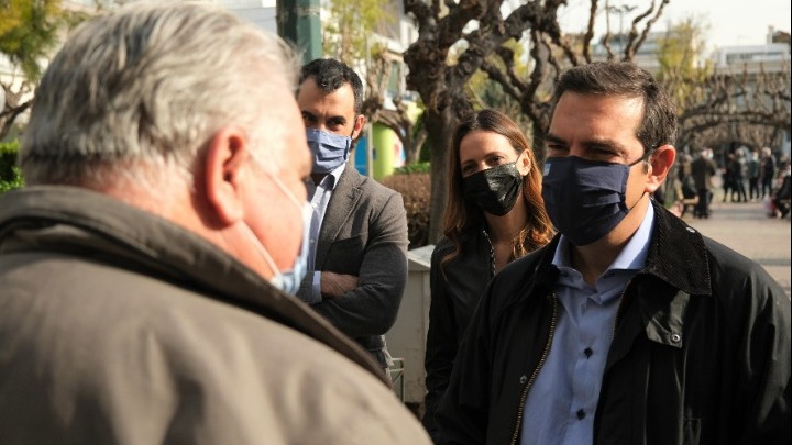 Αλ. Τσίπρας σε εμπόρους στο Ίλιον: Μόνες λύσεις η μη επιστρεπτέα ενίσχυση και η γενναία ρύθμιση ιδιωτικού χρέους