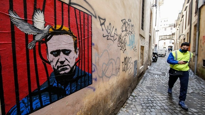 Αστυνομική έρευνα στο σπίτι και στα γραφεία της οργάνωσης του Αλεξέι Ναβάλνι