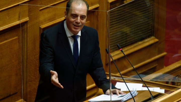 Βουλή-Συζήτηση για την πανδημία-Κυρ. Βελόπουλος: Η κυβέρνηση απέτυχε στη διαχείριση της πανδημίας