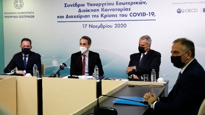 Επίσκεψη Κυρ. Μητσοτάκη στο ΥΠΕΣ: Δέσμευσή μας να αλλάξουμε το σύστημα της απλής αναλογικής στην αυτοδιοίκηση