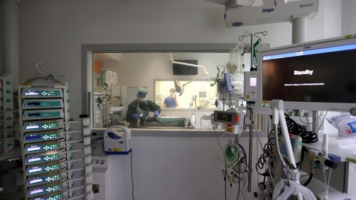 Γερμανία-COVID-19: 982 νεκροί,13.200 κρούσματα σε 24 ώρες