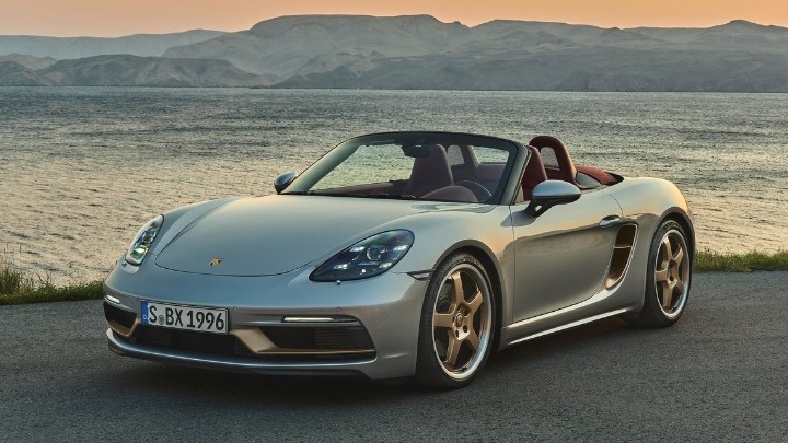 Η Porsche γιορτάζει τα 25α γενέθλια της Boxster και βγάζει μία επετειακή έκδοση σε 1.250 μονάδες