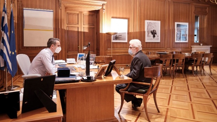 Κυρ. Μητσοτάκης: «Είναι χαρά μου αυτή την τόσο συμβολική και ξεχωριστή ημέρα να υποδέχομαι τον πρώτο Εβραίο δήμαρχο στην πατρίδα μας»