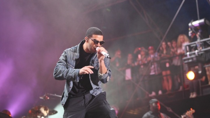 Ο Drake έγινε ο πρώτος καλλιτέχνης που έφθασε τα 50 δισεκατομμύρια streams στο Spotify