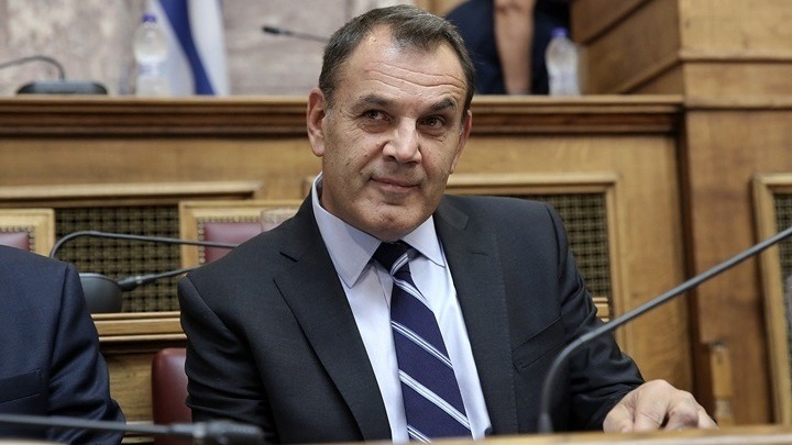 Ο ΥΕΘΑ για τα εξοπλιστικά προγράμματα του Πολεμικού Ναυτικού