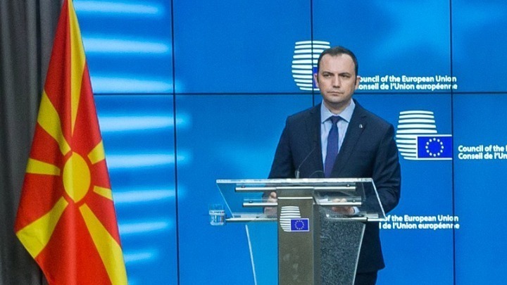 O ΥΠΕΞ της Βόρειας Μακεδονίας συναντήθηκε με επιχειρηματικούς φορείς, ενόψει της επίσκεψής του στην Αθήνα