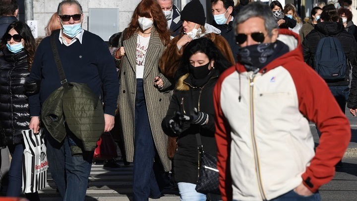 ΠΟΥ: Το νέο στέλεχος του νέου κορονοϊού που ταυτοποιήθηκε πρώτα στη Βρετανία, βρίσκεται σε 50 χώρες