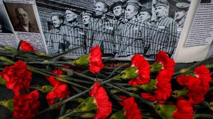 Περισσότεροι από 100 παράγοντες των Γραμμάτων και Τεχνών ζητούν να διασφαλισθεί κατοικία στα «παιδιά των Γκουλάγκ»
