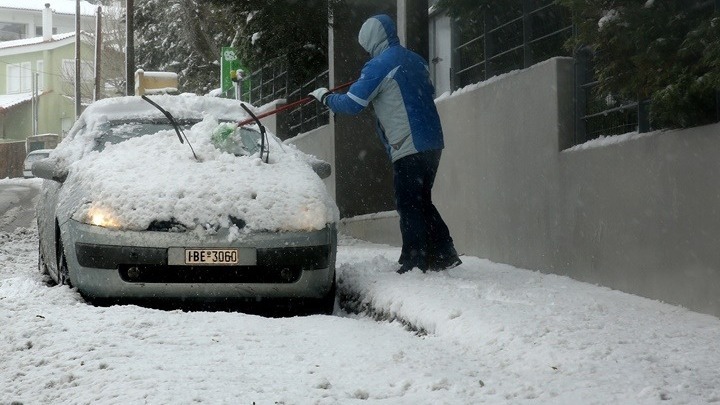 Πολικό ψύχος στη Β. Ελλάδα και το θερμόμετρο έως τους μείον 17 βαθμού