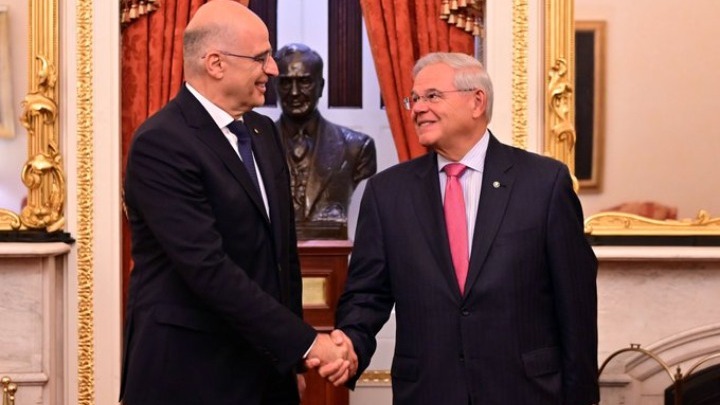 ΥΠΕΞ: Συγχαρητήρια στον Ρόμπερτ Μενέντεζ για την ανάληψη της θέσης του προέδρου της Επιτροπής Εξωτερικών Σχέσεων της Γερουσίας