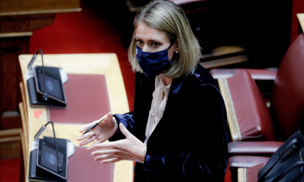 Δήλωση της βουλευτή Α’ Θεσσαλονίκης, Άννας Ευθυμίου, για την επίθεση στο πολιτικό γραφείο της με τρικάκια και μπογιές