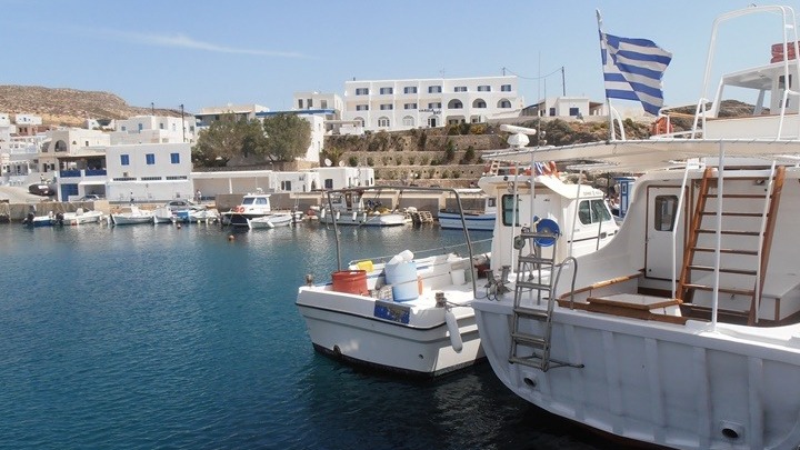 Αχτίδα αισιοδοξίας για τον τουρισμό το 2021, η ροή των εμβολιασμών-Πολιτική ηγεσία και φορείς του κλάδου μιλούν στο ΑΠΕ-ΜΠΕ