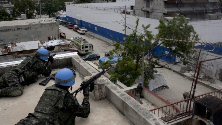 Αϊτή: 25 νεκροί στην απόδραση 400 κρατουμένων από φυλακή