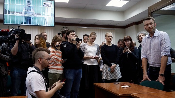 Αλ. Ναβάλνι: Οι σιδερένιες πόρτες κλείνουν πίσω μου αλλά αισθάνομαι ελεύθερος άνθρωπος