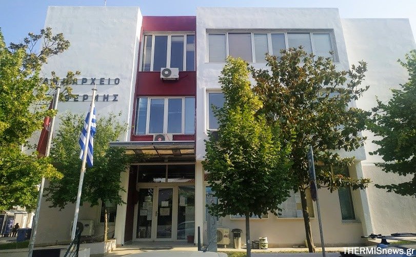 Παράδοση οχημάτων και εξοπλισμού για το δίκτυο εθελοντών στο Δήμο Θέρμης από τον Περιφερειάρχη Κεντρικής Μακεδονίας Απόστολο Τζιτζικώστα