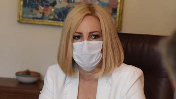 Φ. Γεννηματά: Η κυβέρνηση τρέχει πίσω από την πανδημία