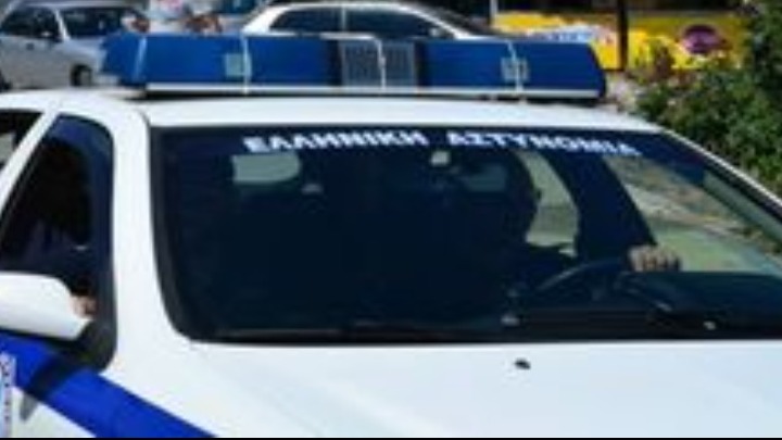 Φοιτητικό κορονοπάρτι με 75 άτομα στη Λούτσα