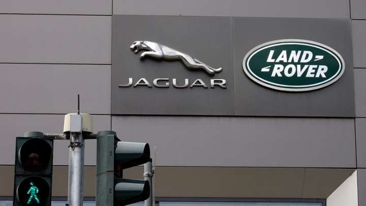 Η Jaguar Land Rover θα καταργήσει 2.000 θέσεις εργασίας παγκοσμίως