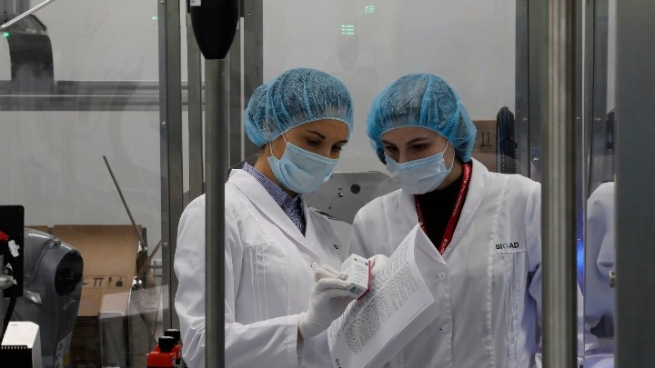 Ρωσία: Προς έγκριση στις 20/02 το τρίτο της εμβόλιο, Covivac, κατά του κορονοϊού