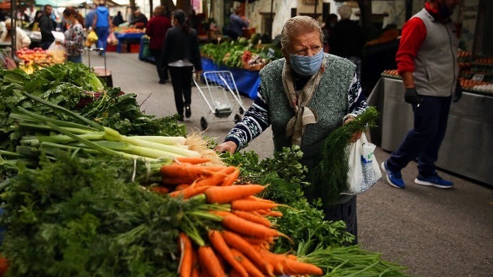 Καταγγελίες πολιτών για λαϊκές αγορές, κουνούπια και τηλεργασία