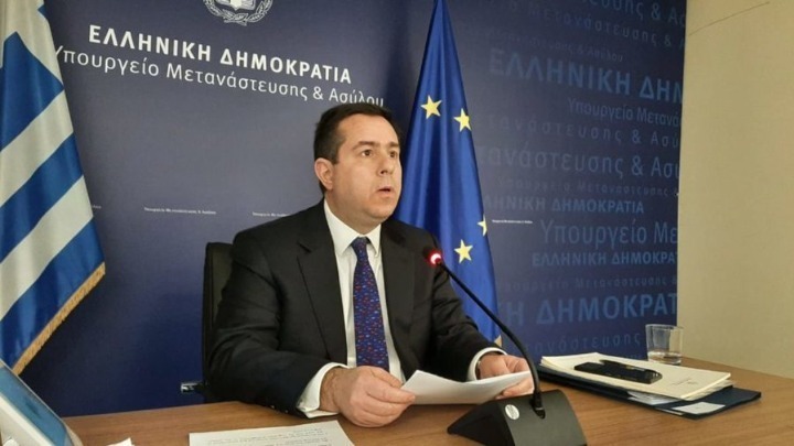Ν.Μηταράκης: Νομοθετική πρωτοβουλία για τη θέσπιση «ψηφιακής βίζας»