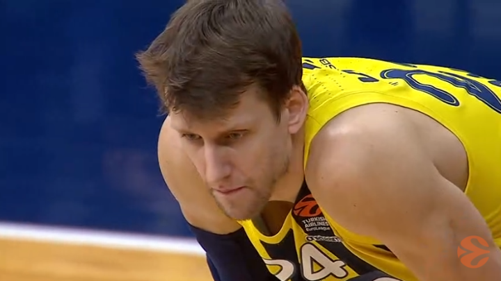 Ο Γιαν Βέσελι MVP του Ιανουαρίου