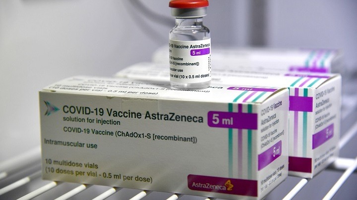 ΠΟΥ-Covid-19: Δόθηκε η έγκριση για την κατεπείγουσα χρήση του εμβολίου της AstraZeneca