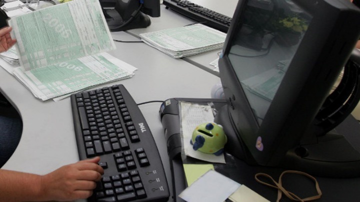Σε κανονική λειτουργία από αύριο η ΔΟΥ Νέας Ιωνίας