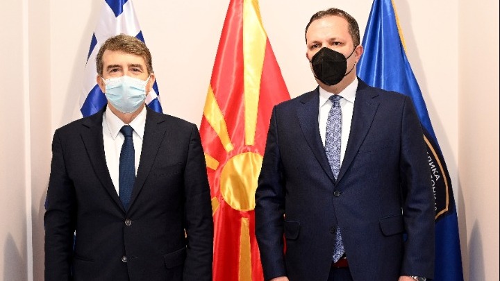 Συναντήσεις Μιχ. Χρυσοχοΐδη με Σπάσοφσκι και Ζάεφ στη Βόρεια Μακεδονία