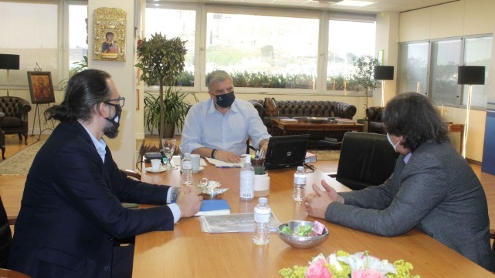 Συνάντηση του Περιφερειάρχη Αττικής Γιώργου Πατούλη με τον πρόεδρο της ΕΠΕ Χρήστο Καλούδη ενόψει των Αγώνων του Τόκιο