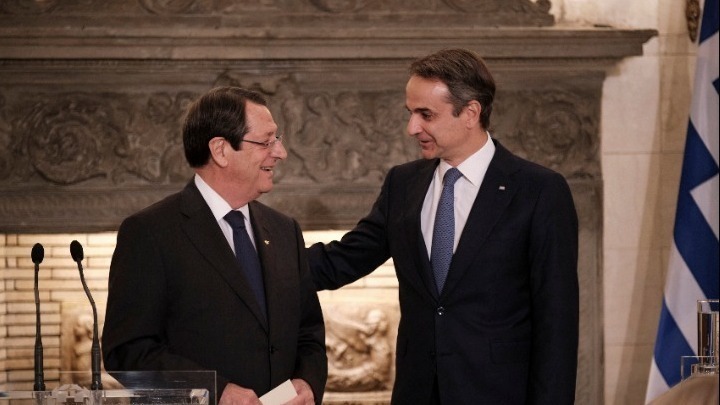 Τηλεφωνική επικοινωνία Μητσοτάκη-Αναστασιάδη- Στο επίκεντρο οι εξελίξεις στο Κυπριακό