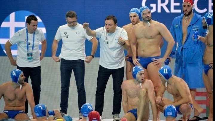Ήττα και δεύτερη θέση για την Εθνική