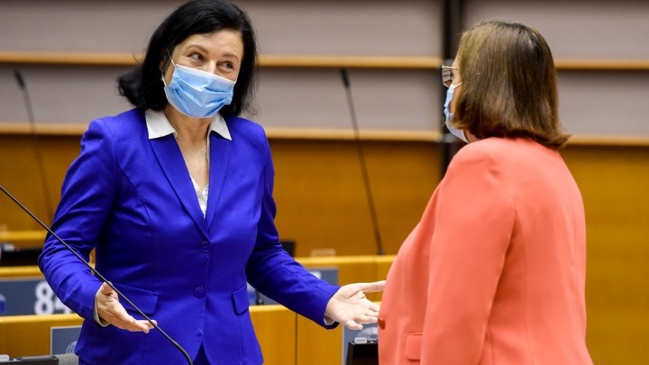 «Ανησυχητικές εξελίξεις» για την ελευθερία του Τύπου σε Ουγγαρία, Πολωνία και Σλοβενία