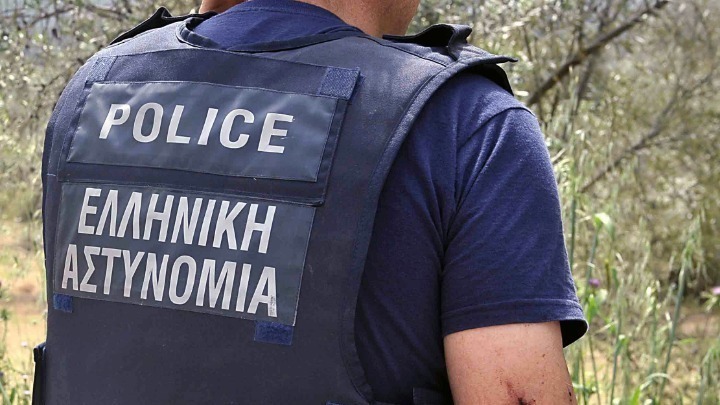 Έκλεψαν 80.000 ευρώ από ηλικιωμένη προσποιούμενοι τους τεχνικούς