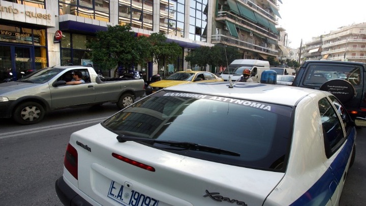 Έρευνες για ύποπτο αντικείμενο στην Καμάρα