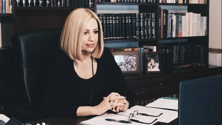 Φ. Γεννηματά: Ο επιδημιολογικός χάρτης είναι στο κόκκινο, η αγορά και οι εργαζόμενοι ασφυκτιούν
