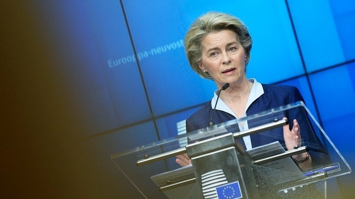 Φον Ντερ Λάιεν: Oι γυναίκες ακολουθούν το δικό τους δρόμο απαντώντας στα στερεότυπα